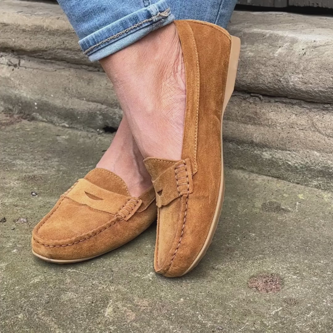 Tan driving loafers 2025
